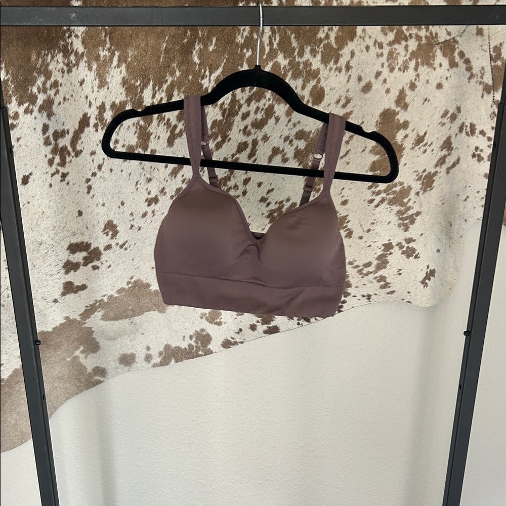 Sports Bra - Size M